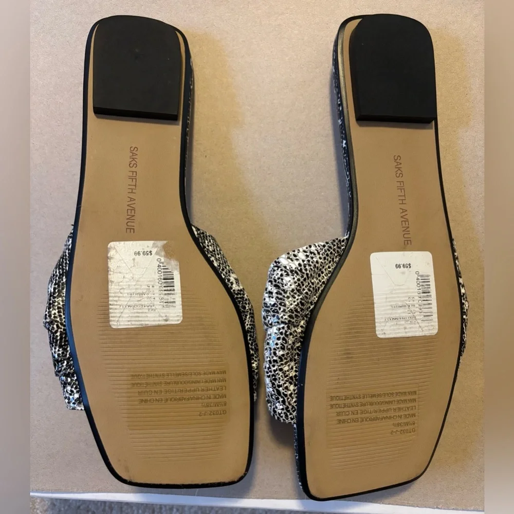 Saks Fifth Avenue Black and White Flats - Picture 5 of 5